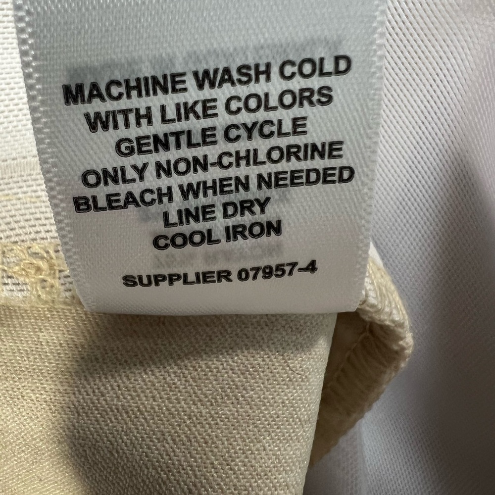 NWT Liz Claiborne Beige Straight Leg Pants - Picture 7 of 9